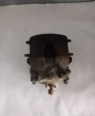 Volkswagen Golf V Front brake caliper