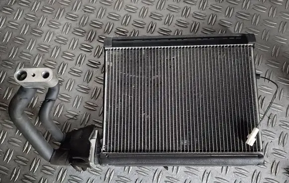 Land Rover Range Rover Velar Air conditioning (A/C) radiator (interior) MF4475004770 j2842