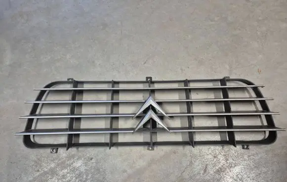 Citroen Visa Front bumper upper radiator grill 