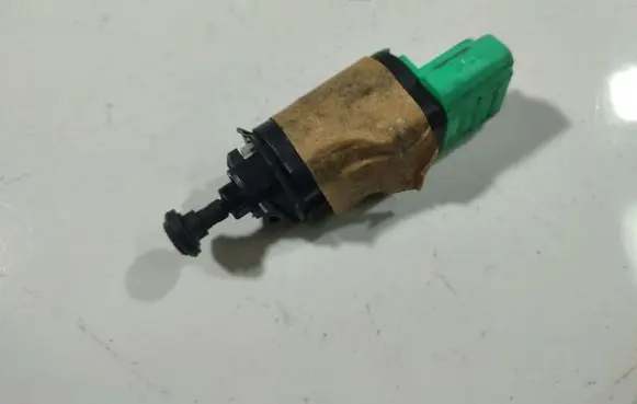 Peugeot 207 Brake pedal sensor switch 
