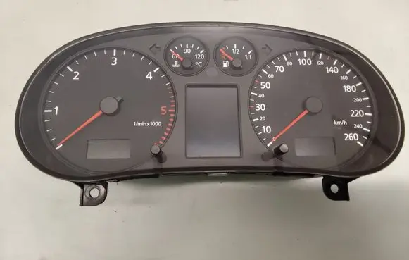 Audi A3 S3 8L Speedometer (instrument cluster) 8L0920932L