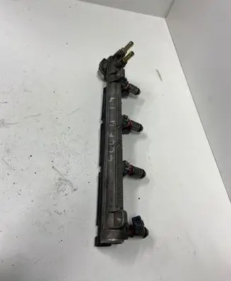 Volkswagen Golf IV Fuel main line pipe 036133319