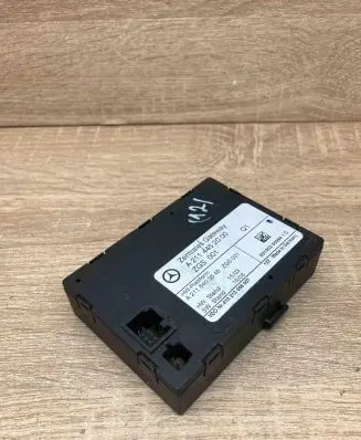 Mercedes-Benz E W211 Gateway control module A2114452000 A2115403545