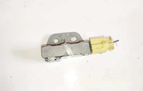 Nissan X-Trail T30 Airbag deployment crash/impact sensor fbcn003y090685