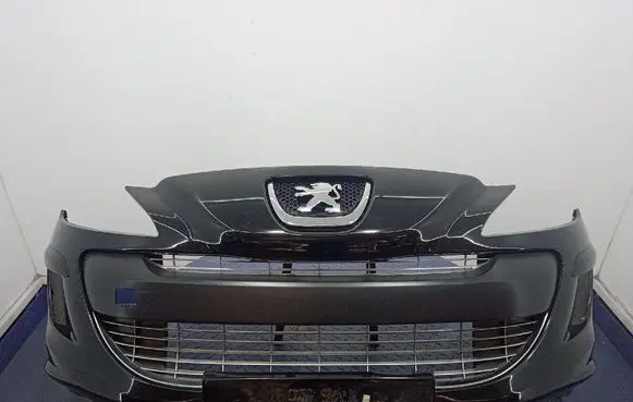 Peugeot 308 Front bumper 9680484677