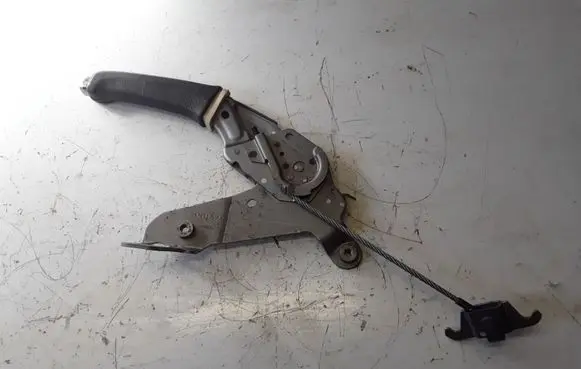 Volvo V70 Handbrake/parking brake lever assembly 30545665