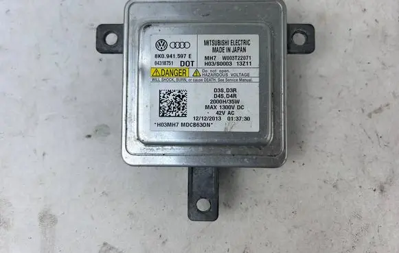 Audi RS5 Headlight ballast module Xenon 8K0941597E