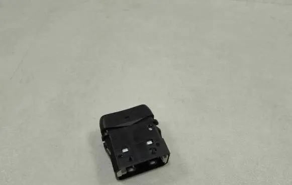 Mitsubishi Canter Other switches/knobs/shifts MK645416 47892