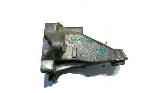 Mercedes-Benz C W204 Engine mounting bracket A2712232704