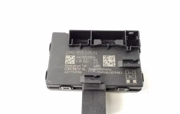 Audi e-tron Door control unit/module 4M0959595N