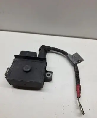BMW 5 E60 E61 Glow plug pre-heat relay 7786821