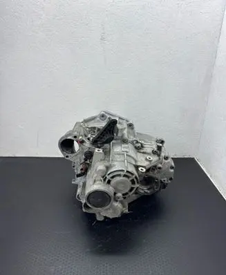 Volkswagen PASSAT B7 Manual 6 speed gearbox NFU