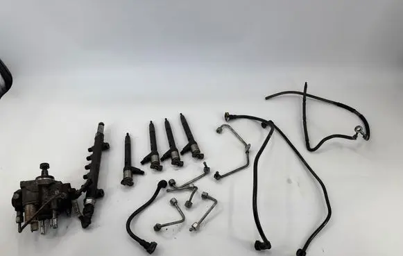 Opel Zafira C Fuel injection system set 55495426 55490702 55570012