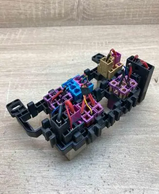 Audi A6 S6 C6 4F Other relay 4F0937503 8A0937530 370