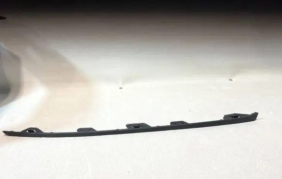 Volvo XC60 Front bumper corner part panel trim 31407982