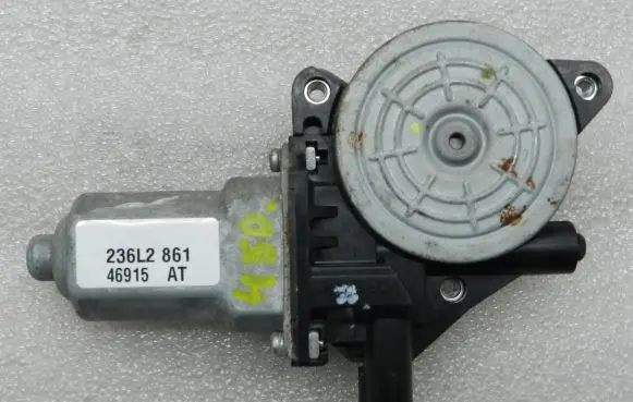 Honda CR-V Front door window regulator motor 72750SWAA01