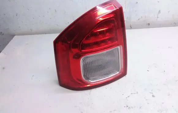 Jeep Compass Rear/tail lights 05182543 05182545