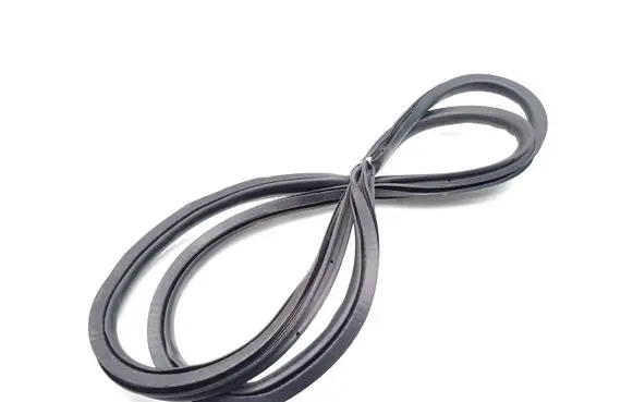 Citroen C4 II Picasso Front door rubber seal 9676258980