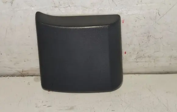 Opel Vivaro (B) pillar trim (bottom) 8200326370 8200036105