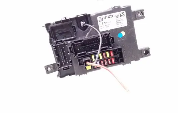 Opel Corsa D Comfort/convenience module 13142241