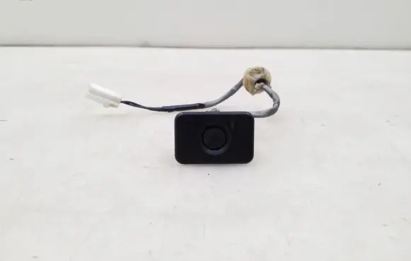 Tailgate opening switch