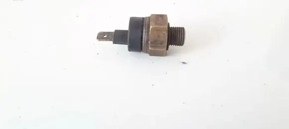 Audi 80 90 S2 B4 Coolant temperature sensor 053919521