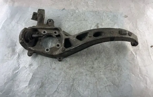 Jaguar XJ X351 Front wheel bearing hub 