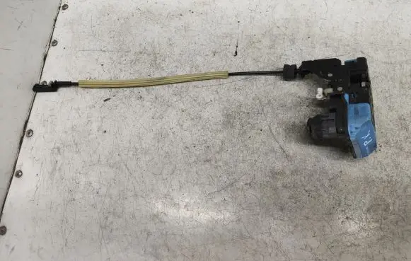 Volvo S60 Front door lock