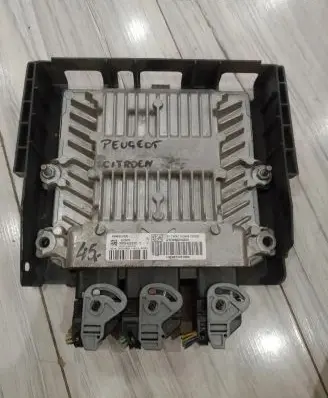 Citroen C3 Engine control unit/module ECU 9653451880