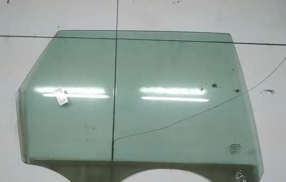 Volvo V50 Rear door window glass as2