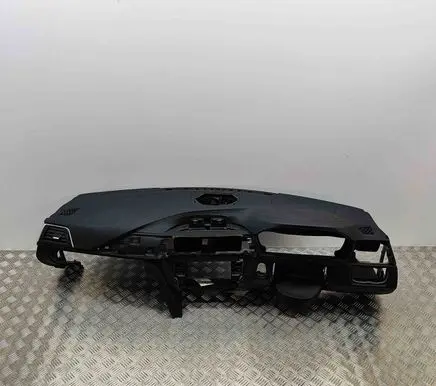 BMW 4 F32 F33 Dashboard 9218491