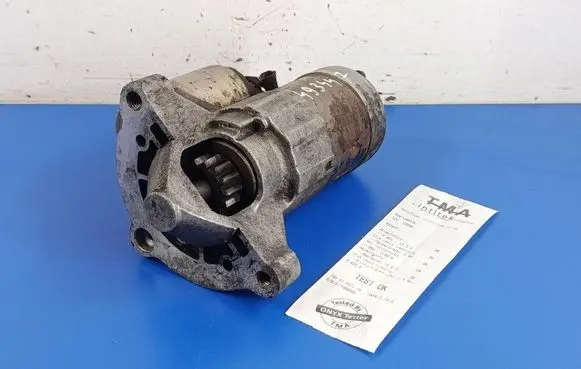 Peugeot Partner Starter motor M000T86081