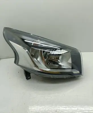 Renault Trafic III (X82) Headlight/headlamp 260105469R