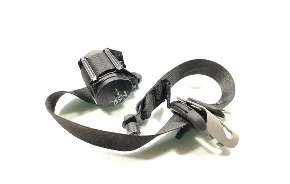 Opel Antara Rear seatbelt 95182373