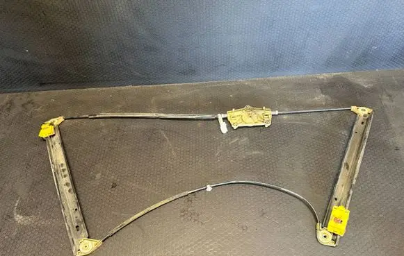 Audi A6 S6 C6 4F Front window lifting mechanism without motor 4F0837462 071205B 94951202