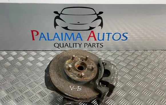 Toyota Prius (XW30) Front wheel hub spindle knuckle