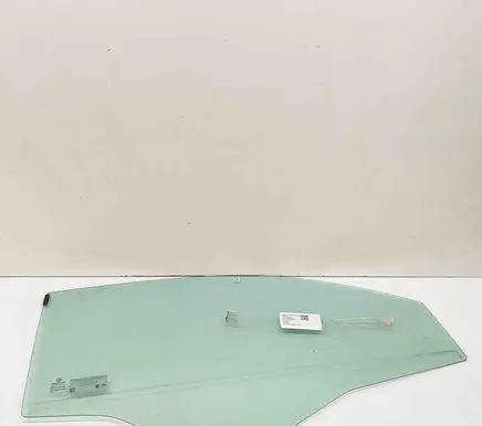 Fiat 500 Front door window glass four-door 52108392