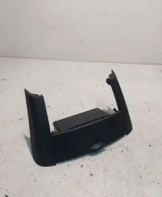 KIA Ceed Glove box 847701H000