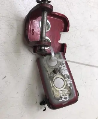 Rear door hinge set