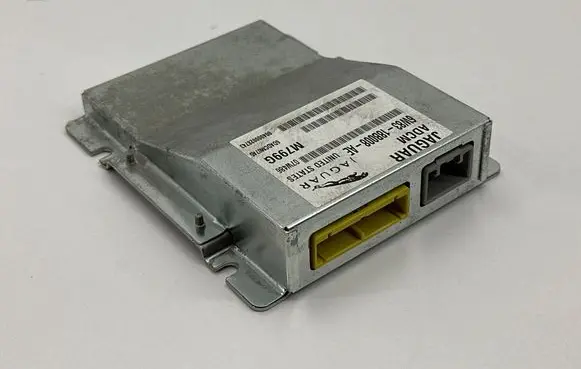 Jaguar XK - XKR Suspension control unit/module 6W8318B008AE M799G 004000028743