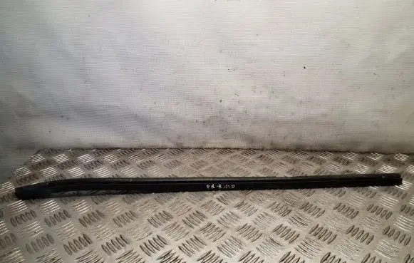 Opel Movano B Rubber seal front door (on door) 