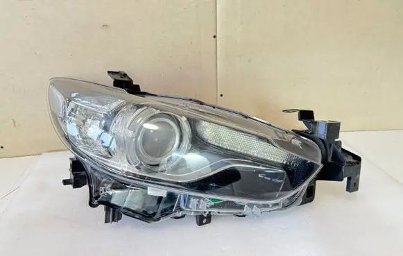 Mazda 6 Headlight/headlamp GHR451030