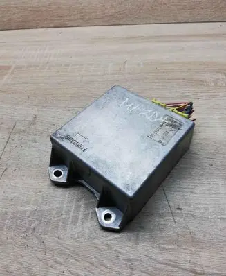 Mazda 6 Airbag control unit/module 3326258 57K30C