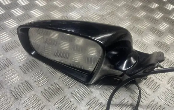 Audi A6 S6 C5 4B Front door electric wing mirror E1010681