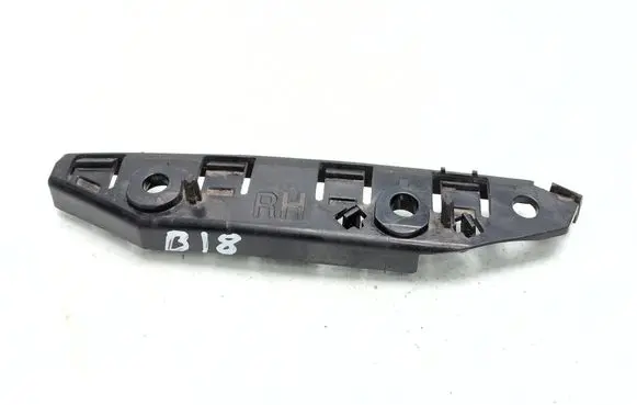 Tesla Model 3 Front bumper mounting bracket 108418200E