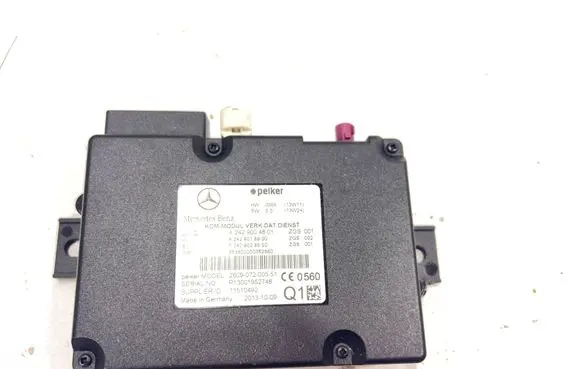Mercedes-Benz E W212 Phone control unit/module A2429004801