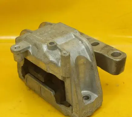 Volkswagen Golf VI Engine mount vacuum valve 1K0199262CF