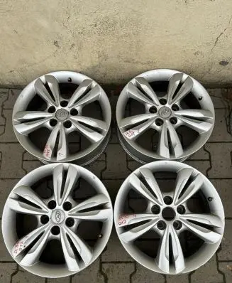 Hyundai ix35 R17 alloy rim 