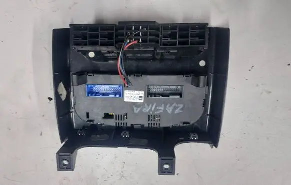 Opel Zafira A Climate control unit 013140985