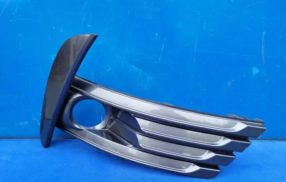 Toyota Corolla E160 E170 Front bumper lower grill 8148102630